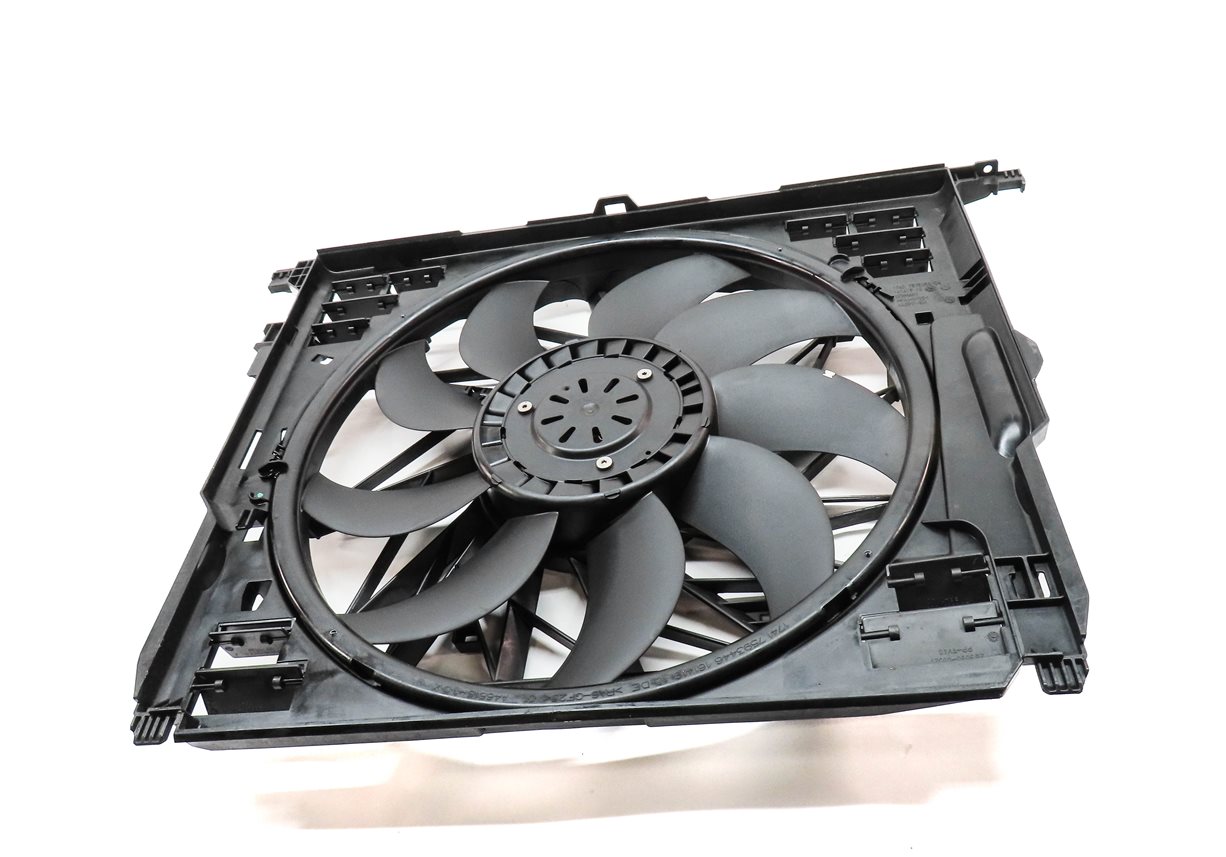 Thumbnail 2: 2010-2018 BMW 550i 550iGT 650i 750i B7 (F01 F06 F10) 850w RADIATOR COOLING FAN
