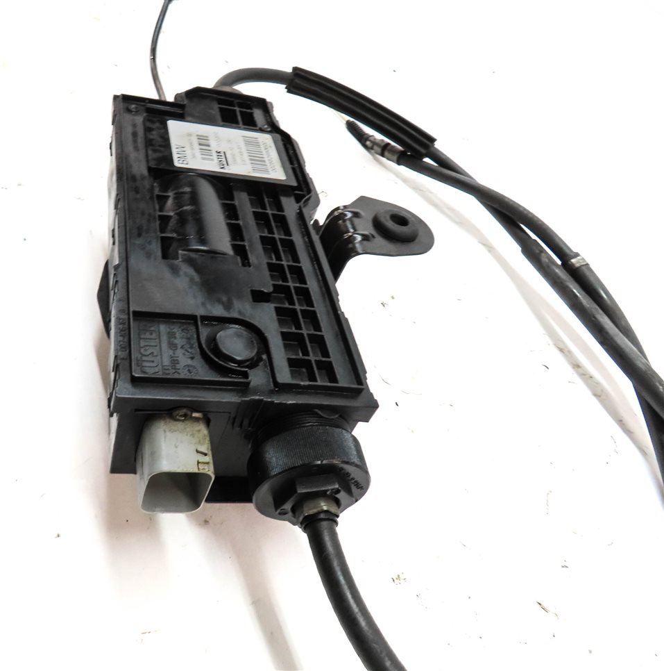 Thumbnail 6: 2013 BMW 750LI (F01) EMERGENCY HILL PARKING E-BRAKE ACTUATOR w/ CABLES