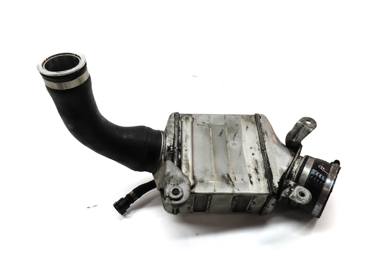 Thumbnail 7: 09-18 550i 650i 750i X5 X6 (F01 F10 E70 E71) 4.4L TWIN TURBO INTERCOOLER SET 2