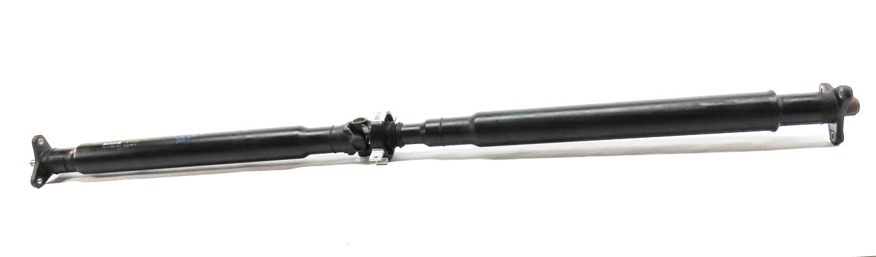 Thumbnail 2: 2012-2015 BMW 750Li (F02) RWD / LWB - REAR DRIVE SHAFT DRIVESHAFT DRIVE LINE