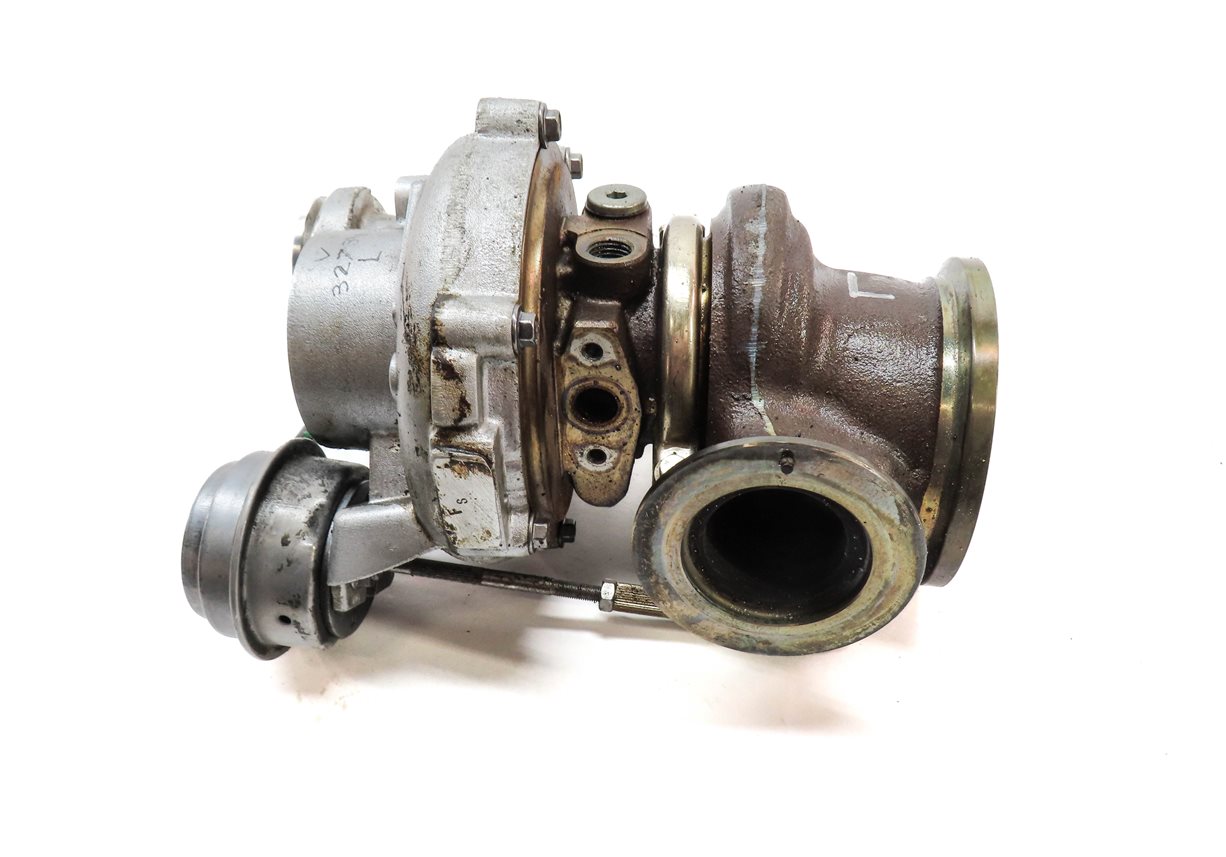 Thumbnail 4: 2013-2019 BMW 550i 550iGT 650i 750i X5 X6 4.4L N63 ENGINE LEFT TURBOCHARGER