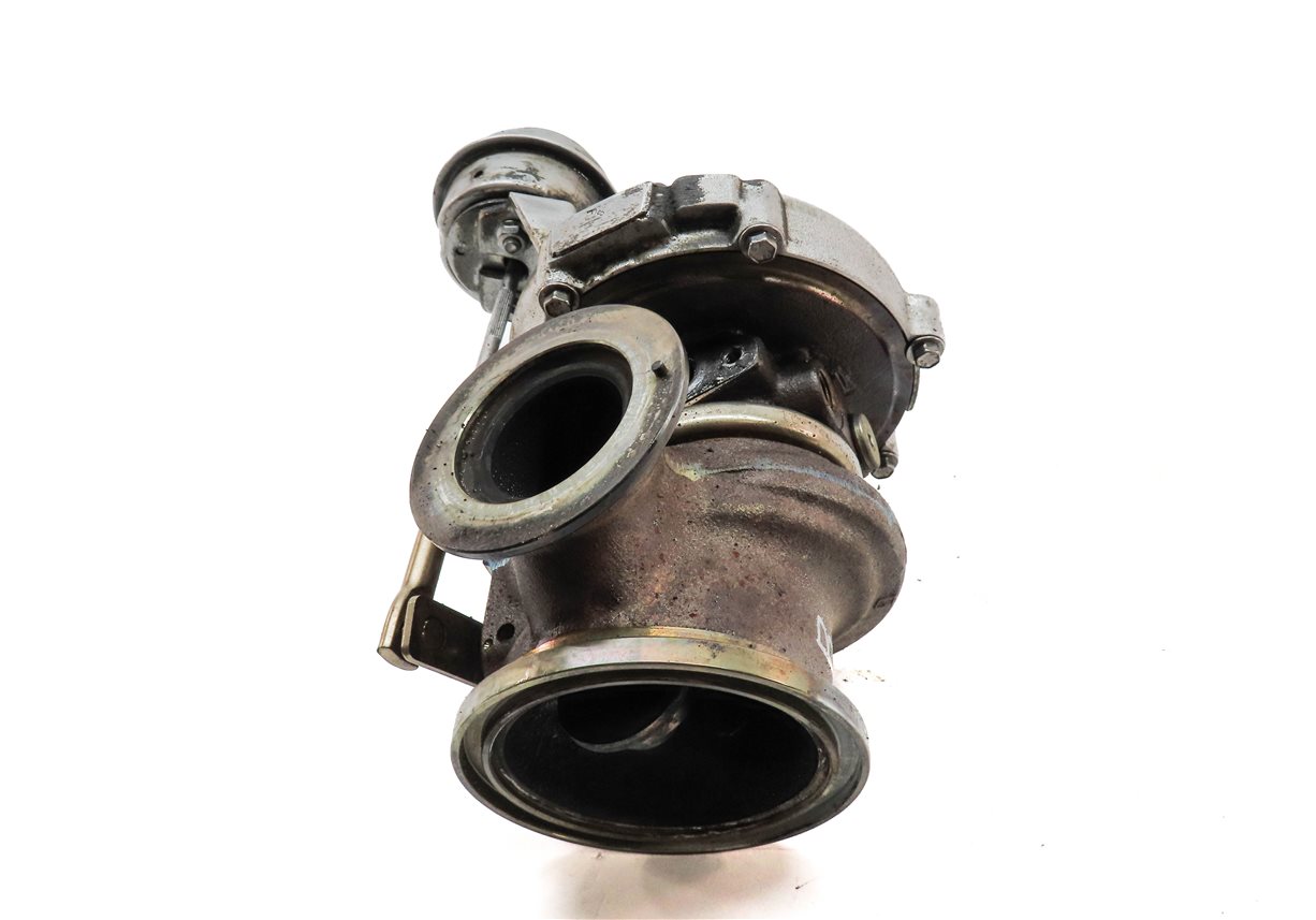 Thumbnail 5: 2013-2019 BMW 550i 550iGT 650i 750i X5 X6 4.4L N63 ENGINE RIGHT TURBOCHARGER