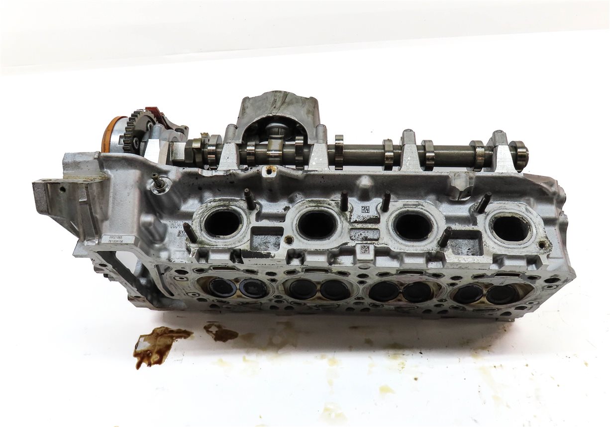 Thumbnail 7: 13-19 BMW 550i 650i 750i X5 X6 - 4.4L N63B TWIN TURBO ENGINE RIGHT CYLINDER HEAD