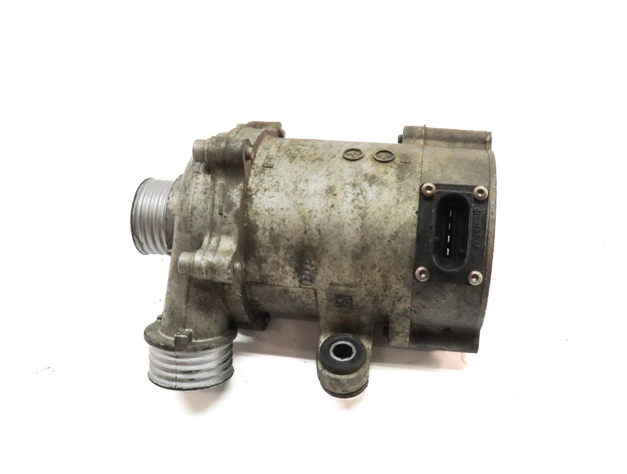 Thumbnail 2: 2015 X1 F48 / 12-18 BMW 320i F30 - 2.0L TURBO ENGINE ELECTRIC WATER PUMP
