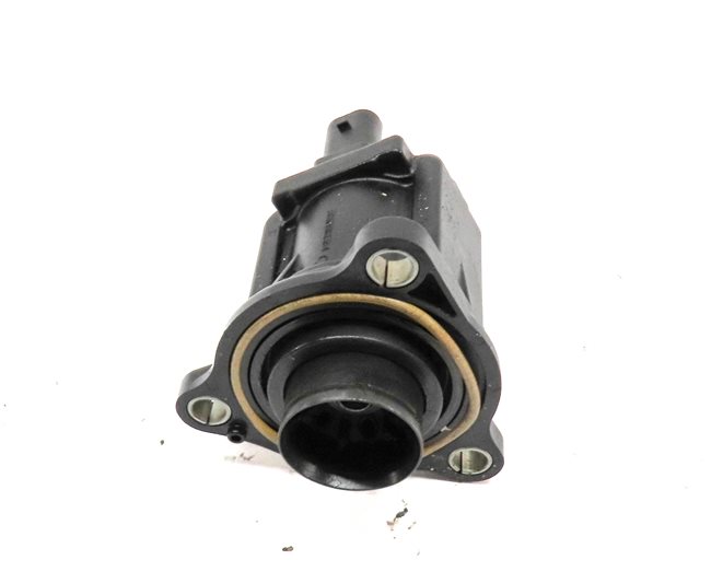 Thumbnail 2: 2014 BMW 320I (F30) 2.0L N20 TURBO ENGINE TURBOCHARGER BLOWOFF BLOW OFF VALVE