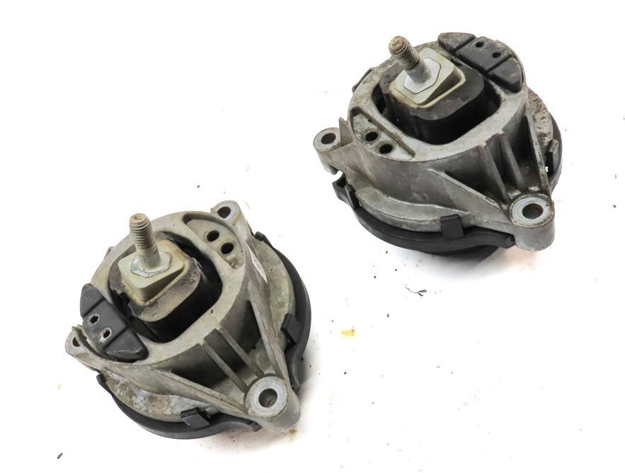 Thumbnail 3: 2014 BMW 320I X-DRIVE (F30) 2.0L N20 ENGINE LEFT & RIGHT MOTOR MOUNT SET-2