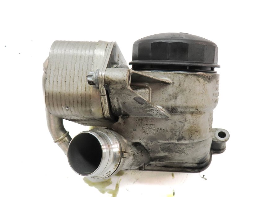 Thumbnail 5: 2014 BMW 320I (F30) 2.0L N20 ENGINE OIL FILTER HOUSING w/ COOLER