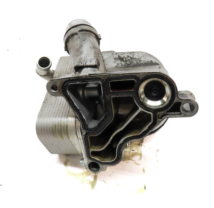 Thumbnail 6: 2014 BMW 320I (F30) 2.0L N20 ENGINE OIL FILTER HOUSING w/ COOLER