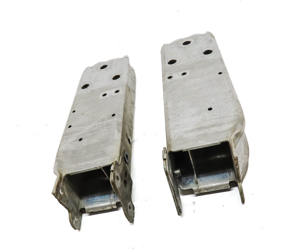 Thumbnail 2: 12-21 BMW 2 3 4 SERIES (F22 F30 F32) FRONT BUMPER REINFORCEMENT BRACKET SET/2