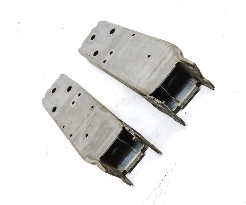Thumbnail 3: 12-21 BMW 2 3 4 SERIES (F22 F30 F32) FRONT BUMPER REINFORCEMENT BRACKET SET/2