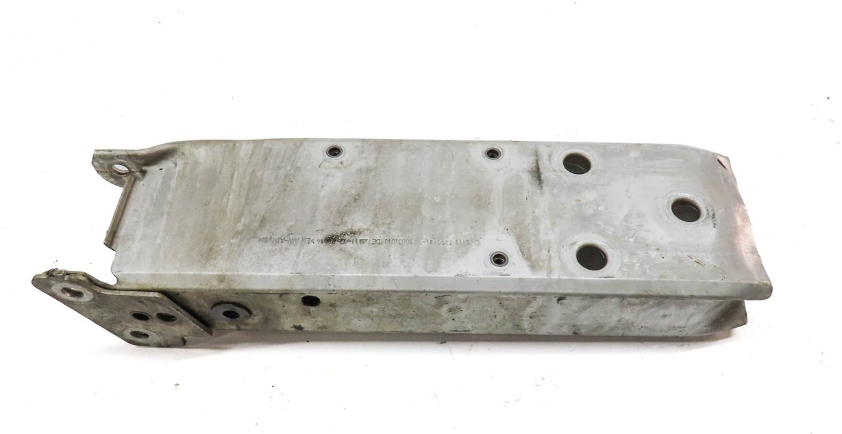 Thumbnail 5: 12-21 BMW 2 3 4 SERIES (F22 F30 F32) FRONT BUMPER REINFORCEMENT BRACKET SET/2