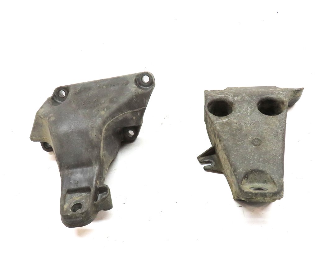 Thumbnail 2: 2014 BMW 320I X-DRIVE (F30) 2.0L N20 ENGINE LEFT & RIGHT MOTOR MOUNT BRACKET SET