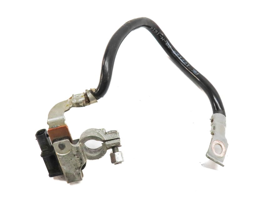 Thumbnail 5: 2014 BMW 320I X-DRIVE (F30) NEGATIVE BATTERY TERMINAL IBS CABLE LEAD