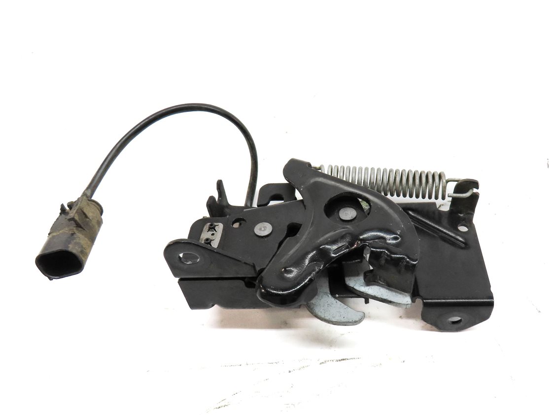 Thumbnail 5: 2014 BMW 320I (F30) FRONT LEFT & RIGHT LOWER HOOD LOCK LATCH SET-2