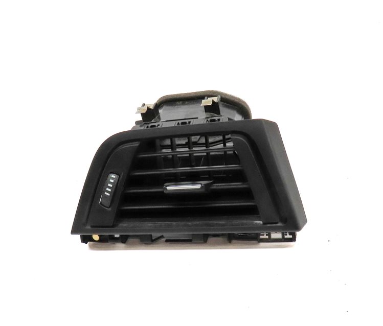 Thumbnail 2: 2014 BMW 320I (F30) FRONT RIGHT PASSENGER OUTER HEATER A/C AIR VENT