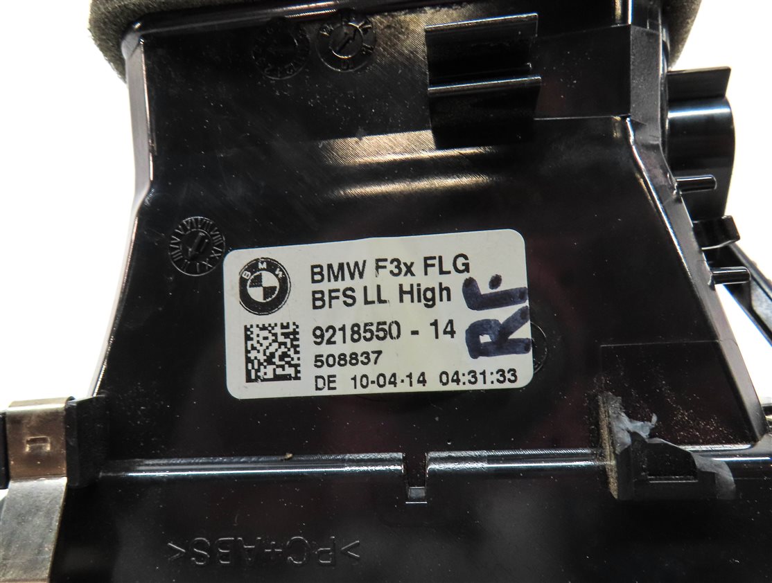 Thumbnail 7: 2014 BMW 320I (F30) FRONT RIGHT PASSENGER OUTER HEATER A/C AIR VENT