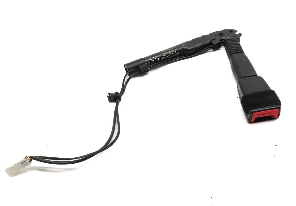 Thumbnail 4: 2012-2019 BMW 2 3 4 SERIES (F22 F30 F32) LEFT FRONT DRIVER SEATBELT RECEIVER
