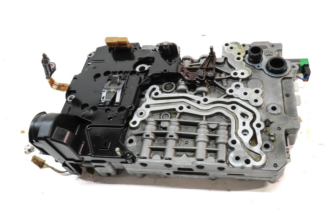 Thumbnail 4: 14-18 BMW 320i (F30) AWD 2.0T 8HP-45 A/T AUTO AUTOMATIC TRANSMISSION VALVE BODY