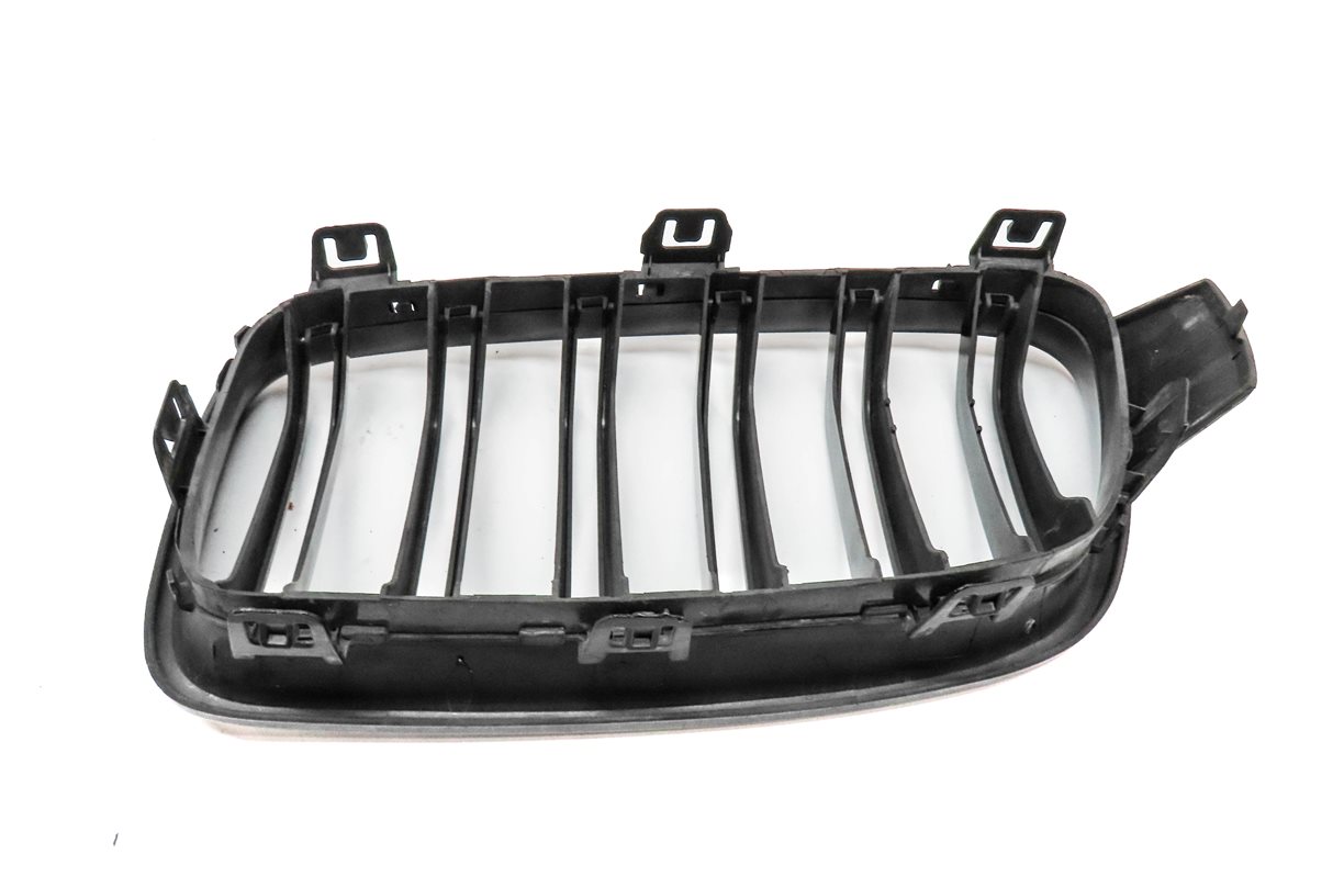 Thumbnail 11: 12-18 BMW 3-SERIES (F30) FRONT LEFT & RIGHT HOOD VENT GRILLE SET-2 (BLACK)
