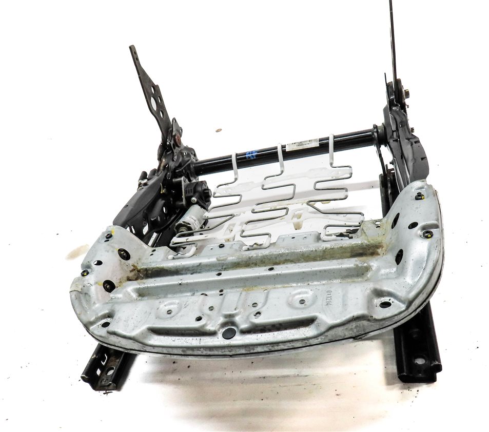 Thumbnail 2: 12-19 BMW 3 SERIES (F30) SEDAN FRONT RIGHT PASSENGER SPORT SEAT TRACK w/ MOTORS