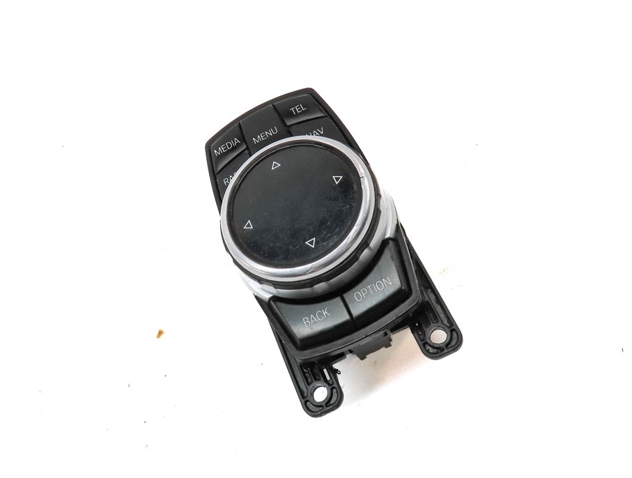 Thumbnail 3: 12-20 BMW 2 3 4 SERIES (F22 F30 F32 F34) STEREO NAVIGATION i-DRIVE SWITCH KNOB