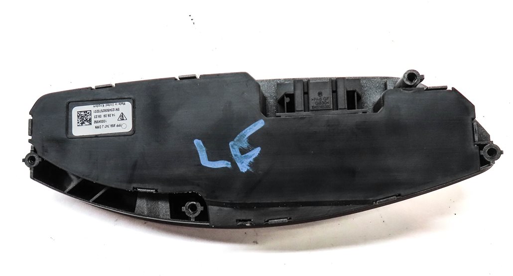 Thumbnail 5: 2010 PORSCHE PANAMERA (970 G1) FRONT LEFT DRIVER SEAT ADJUST ADJUSTMENT SWITCH