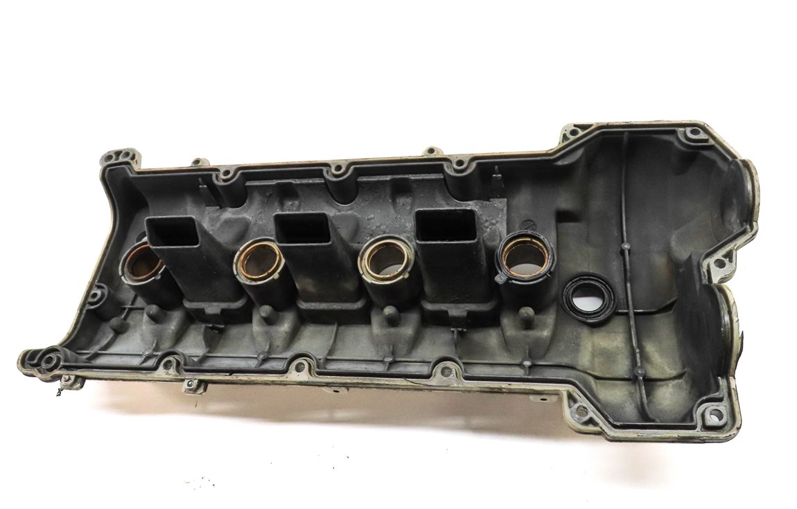 Thumbnail 6: 2010-2018 PORSCHE CAYENNE PANAMERA (958 970 G1) 4.8L V8 ENGINE LEFT VALVE COVER