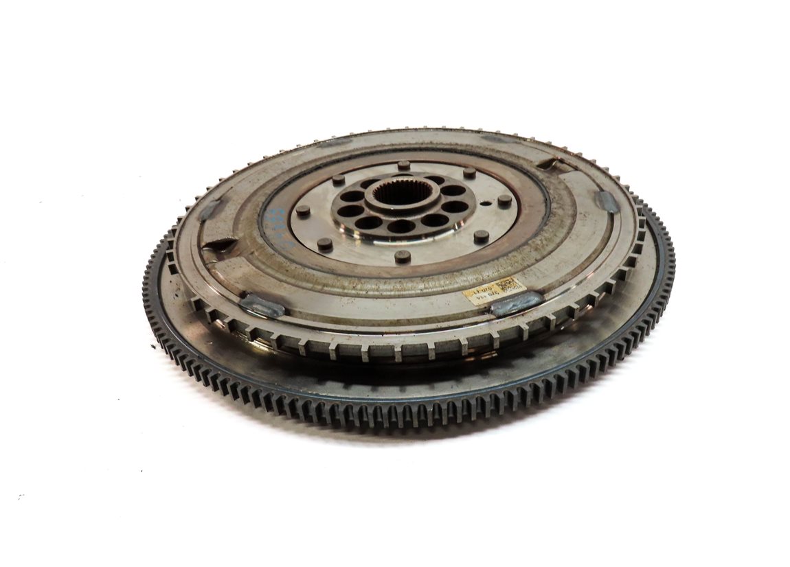 Thumbnail 6: 10-13 PORSCHE PANAMERA (970 G1) 4.8L M48 RWD DUAL CLUTCH TRANSMISSION FLYWHEEL