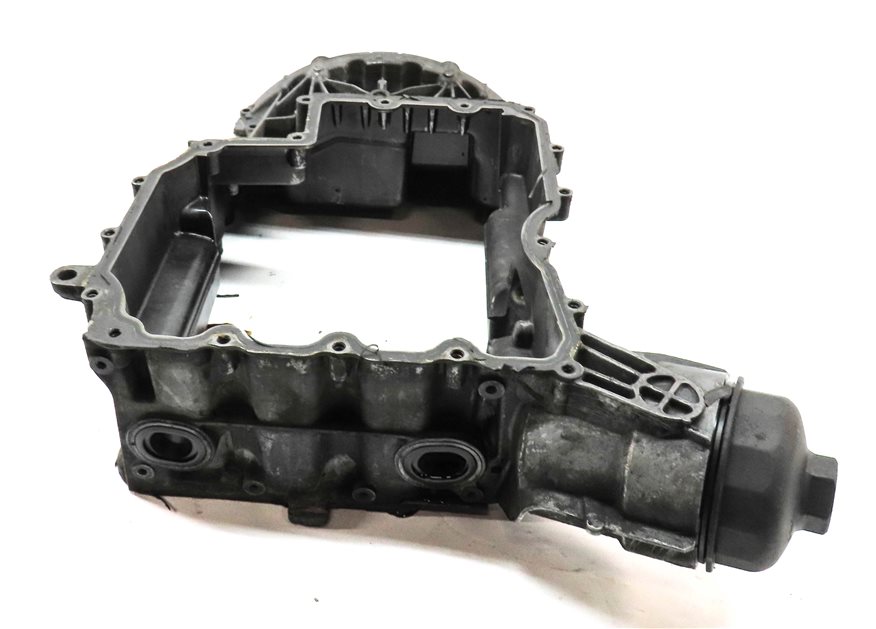 Thumbnail 5: 2010 PORSCHE PANAMERA (970 G1) 4.8L M48.20 AUTO RWD UPPER ENGINE OIL PAN CRADLE
