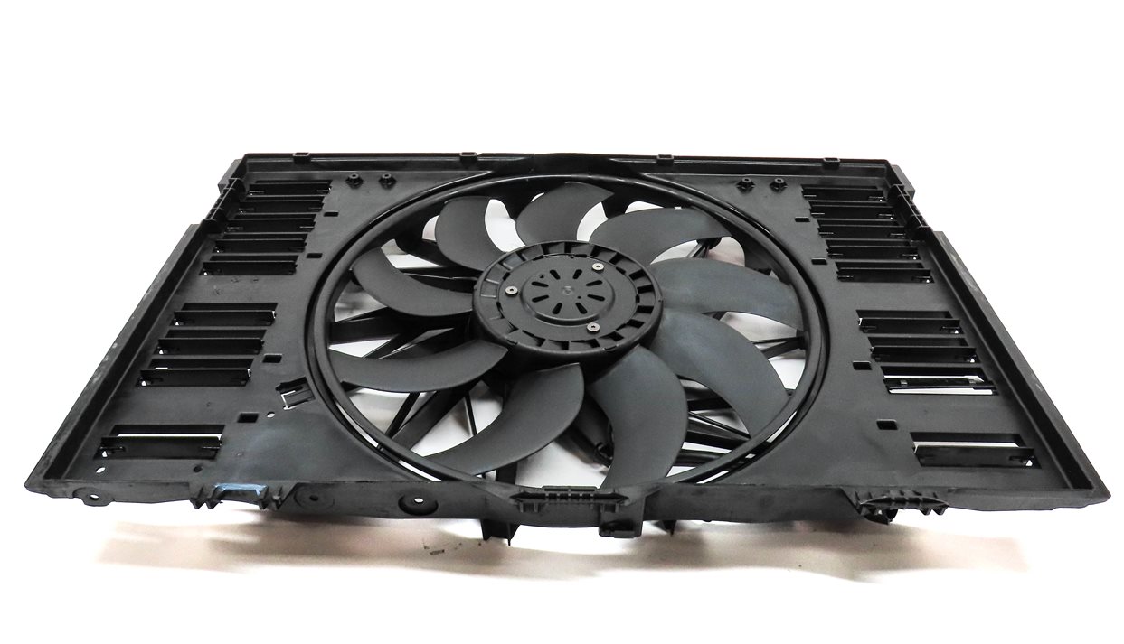 Thumbnail 4: 2010-2016 PORSCHE PANAMERA (970 G1) 3.0L 3.6L 4.8L RADIATOR COOLING FAN ASSEMBLY