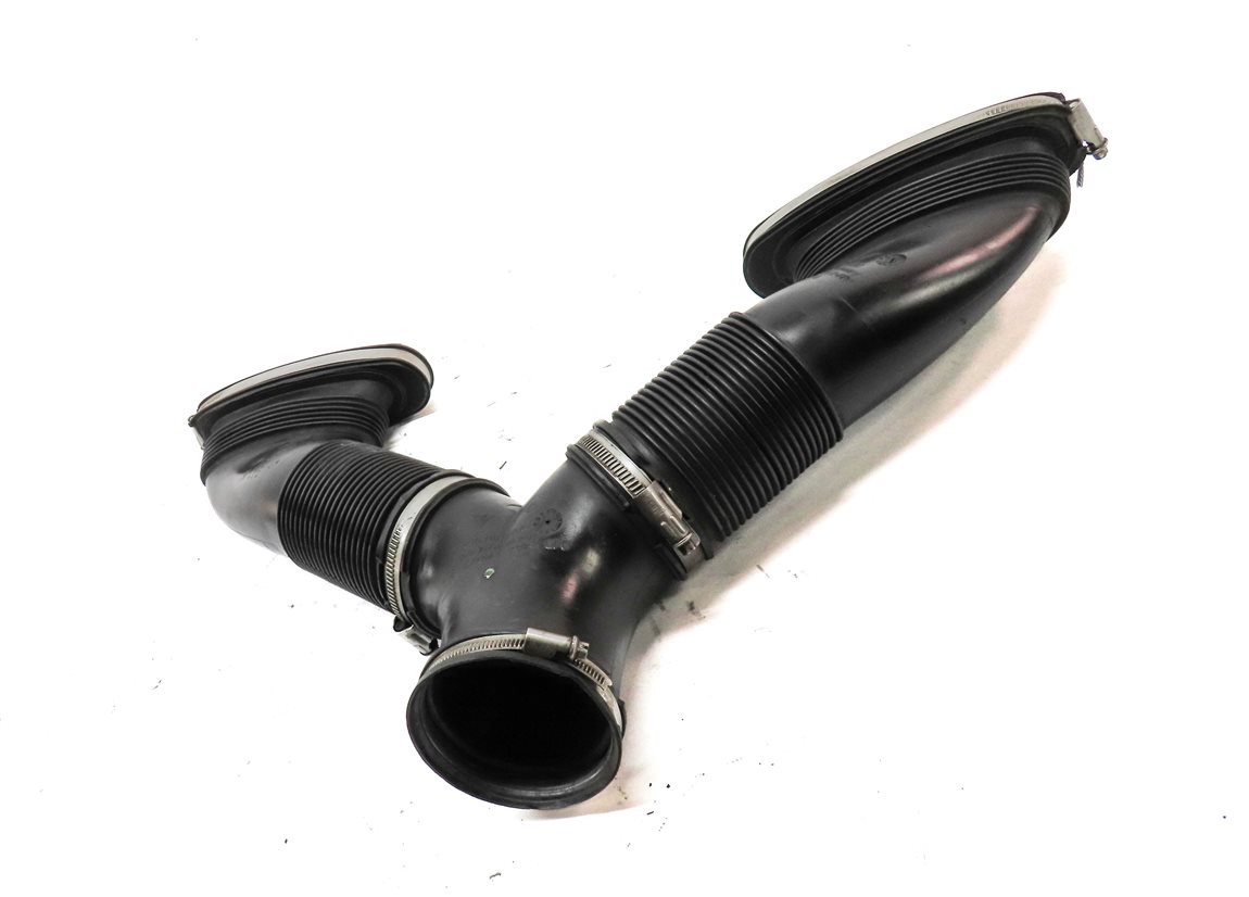 Thumbnail 2: 2010 PORSCHE PANAMERA (970) 4.8L N/A ENGINE AIR INDUCTION INTAKE DUCT HOSE PIPE