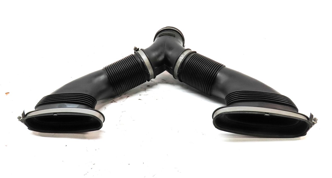 Thumbnail 5: 2010 PORSCHE PANAMERA (970) 4.8L N/A ENGINE AIR INDUCTION INTAKE DUCT HOSE PIPE