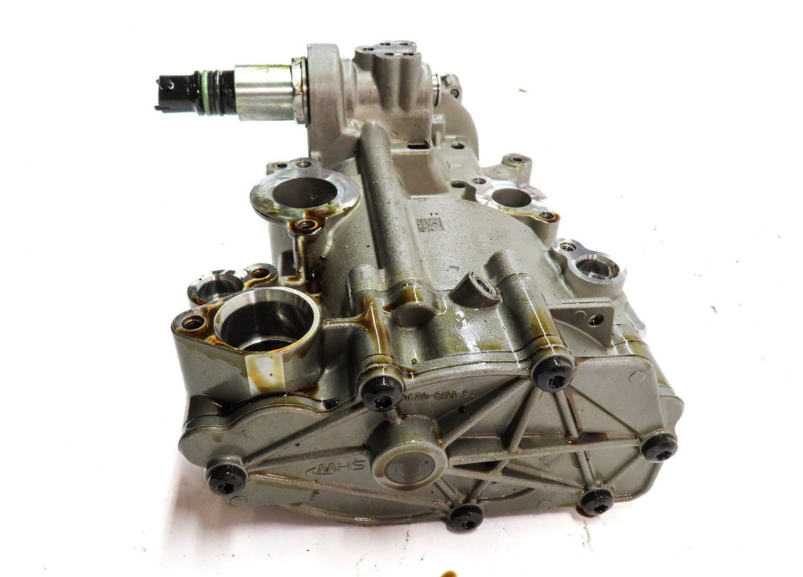 Thumbnail 6: 2010 PORSCHE PANAMERA (970) 4.8L N/A ENGINE OIL FLUID PUMP w/ PRESSURE SOLENOID