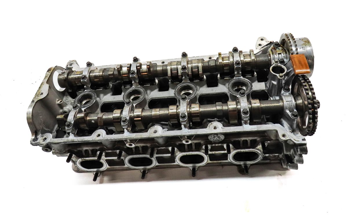 Thumbnail 3: 10-13 PORSCHE PANAMERA (970 G1) RWD N/A 4.8L M48 V8 ENGINE RIGHT CYLINDER HEAD