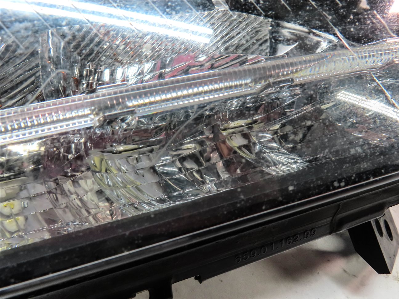 Thumbnail 7: 10-13 PORSCHE PANAMERA (970 G1) FRONT RIGHT LED FOGLIGHT TURN SIGNAL LIGHT LAMP