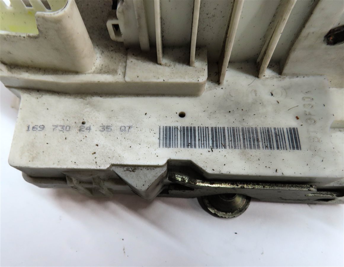 Thumbnail 7: 2006-2008 MERCEDES ML320 ML350 ML500 ML550 (W164) RIGHT REAR DOOR LOCK LATCH