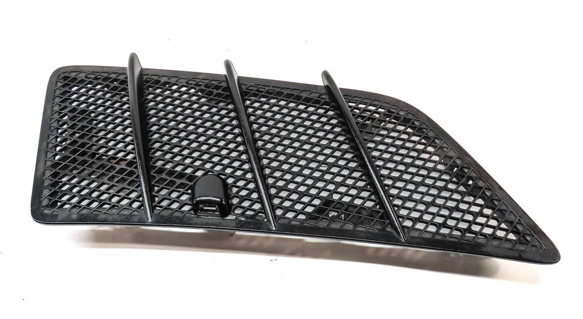 Thumbnail 2: 2008 MERCEDES ML550 SUV (W164) FRONT RIGHT PASSENGER HOOD GRILLE TRIM