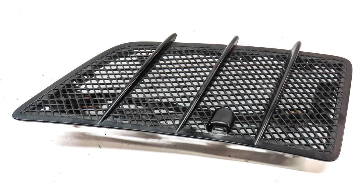 2006-2012 MERCEDES BENZ GL ML CLASS (W164 X164) LEFT HOOD AIR VENT GRILLE TRIM