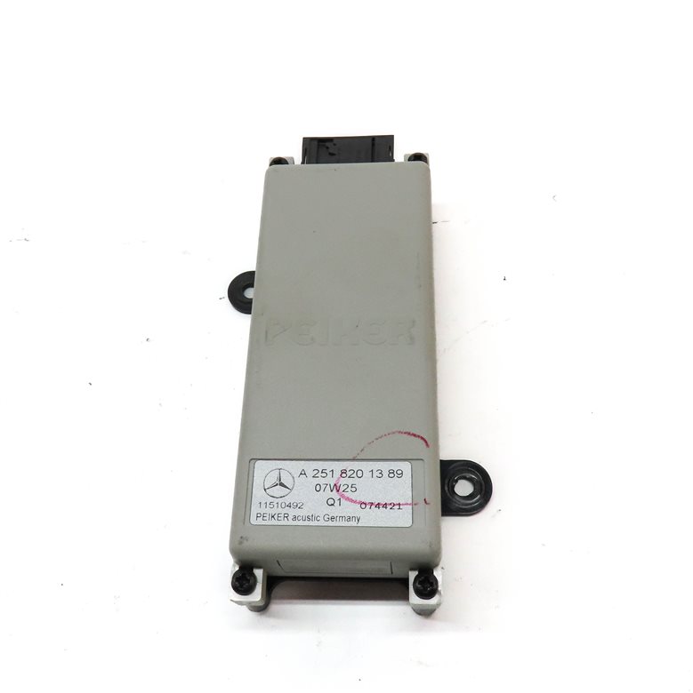 Thumbnail 2: 2008 MERCEDES ML550 SUV (W164) RADIO STEREO AUDIO SOUND SYSTEM AMPLIFIER MODULE