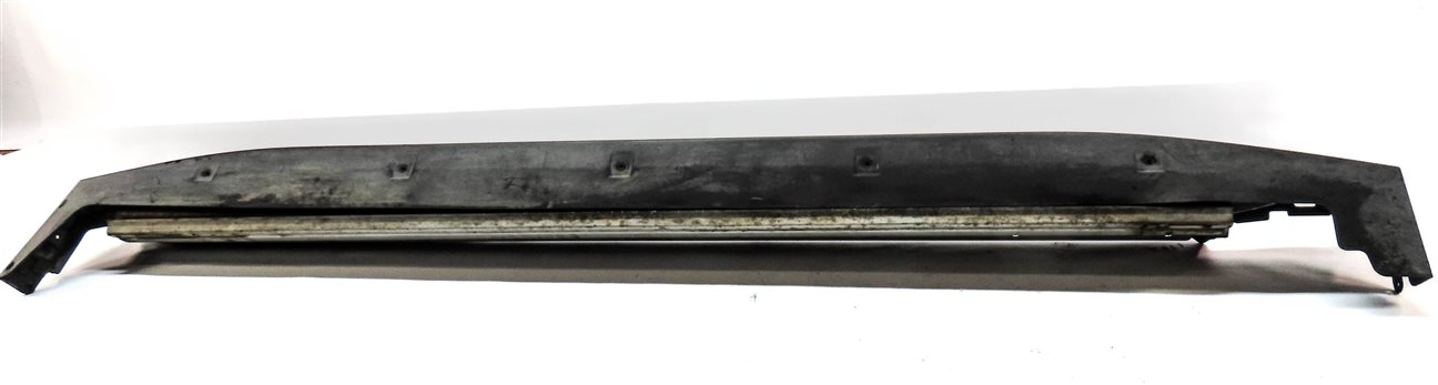 Thumbnail 5: 2006-2010 MERCEDES ML CLASS W164 RIGHT PASSENGER RUNNING BOARD STEP TRIM