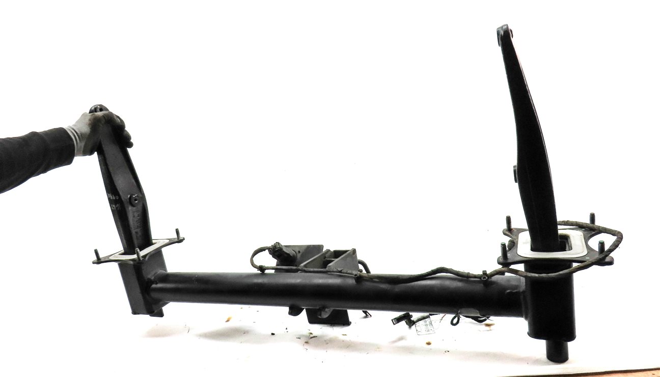 Thumbnail 5: 2008 MERCEDES ML550 SUV (W164) REAR TOWING TOW TRAILER HITCH w/ WIRE HARNESS