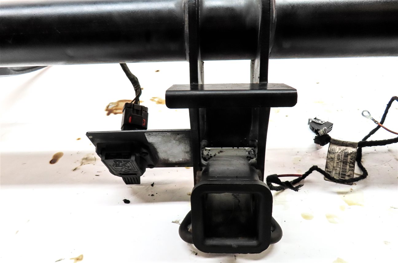 Thumbnail 6: 2008 MERCEDES ML550 SUV (W164) REAR TOWING TOW TRAILER HITCH w/ WIRE HARNESS