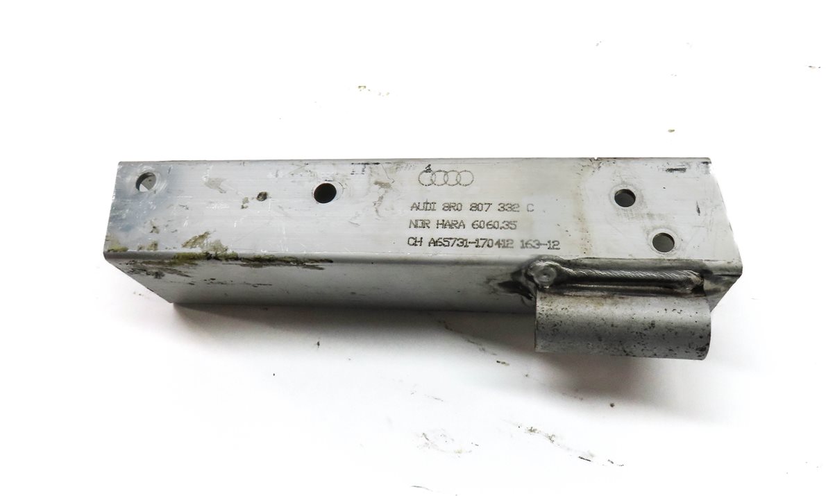 Thumbnail 7: 09-17 AUDI Q5 SQ5 (B8 8R) REAR LEFT & RIGHT BUMPER REINFORCEMENT BAR BRACKET SET