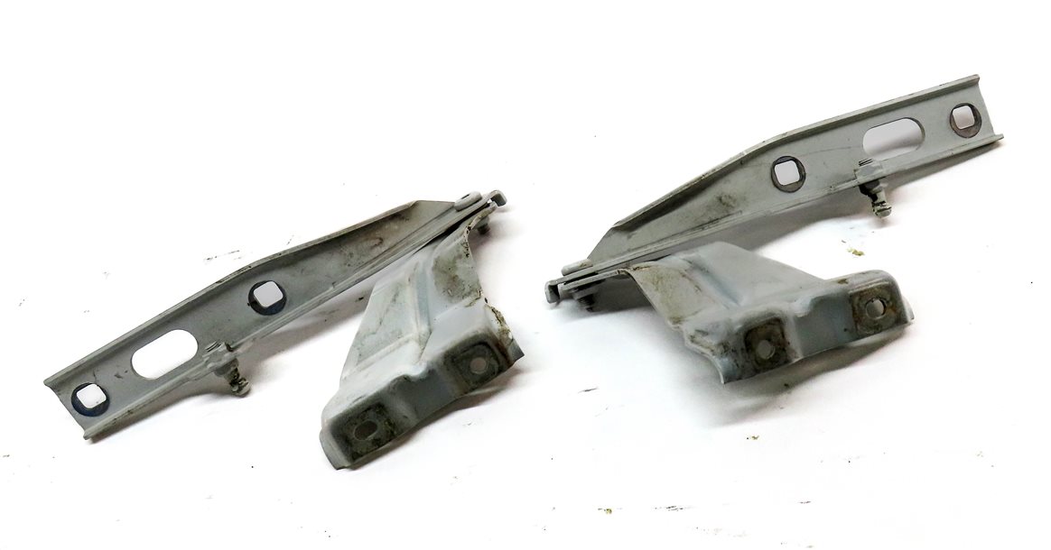 Thumbnail 3: 09-17 AUDI Q5 SQ5 (B8 8R) FRONT LEFT & RIGHT HOOD HINGE SET-2 (White)