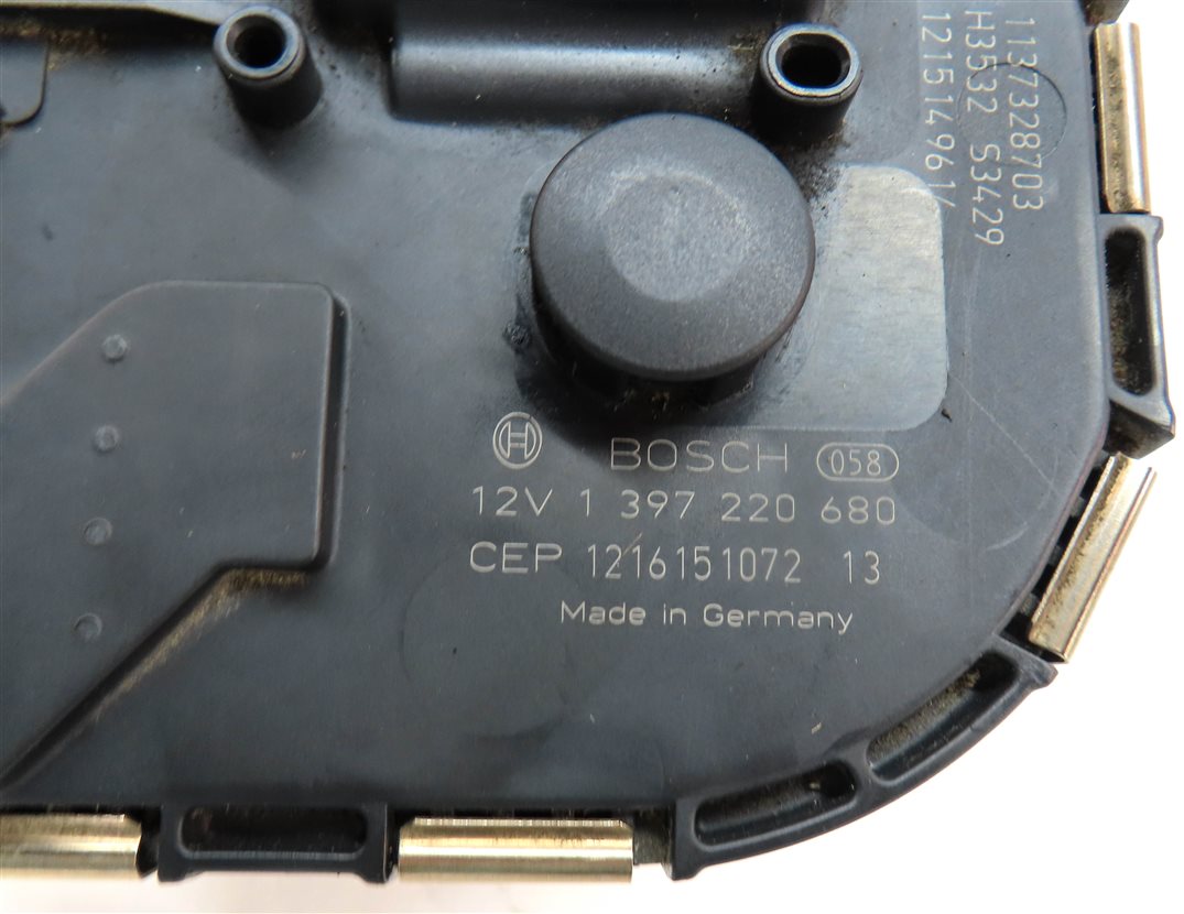 Thumbnail 6: 2009-2017 AUDI Q5 SQ5 (B8 8R) FRONT WINDSHIELD WIPER MOTOR