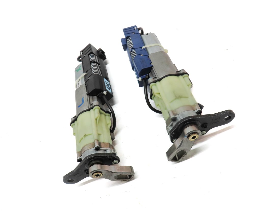 Thumbnail 3: 09-14 AUDI Q5 SQ5 (B8 8R) LEFT & RIGHT REAR TRUNK LIFT LIFTGATE ASSIST MOTOR SET