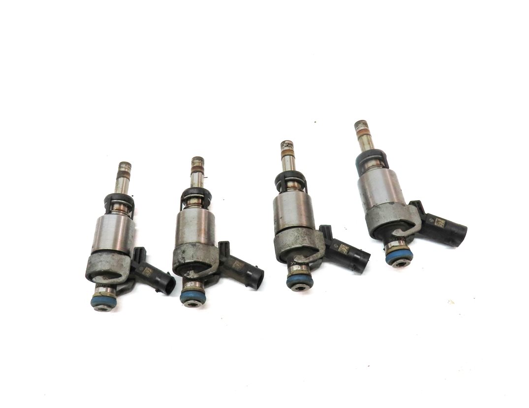 Thumbnail 2: 08-17 AUDI A3 A4 A5 A6 Q5 TT (8P B8 8K 8T 8R MK2 C7) 2.0L FSI FUEL INJECTOR SET4