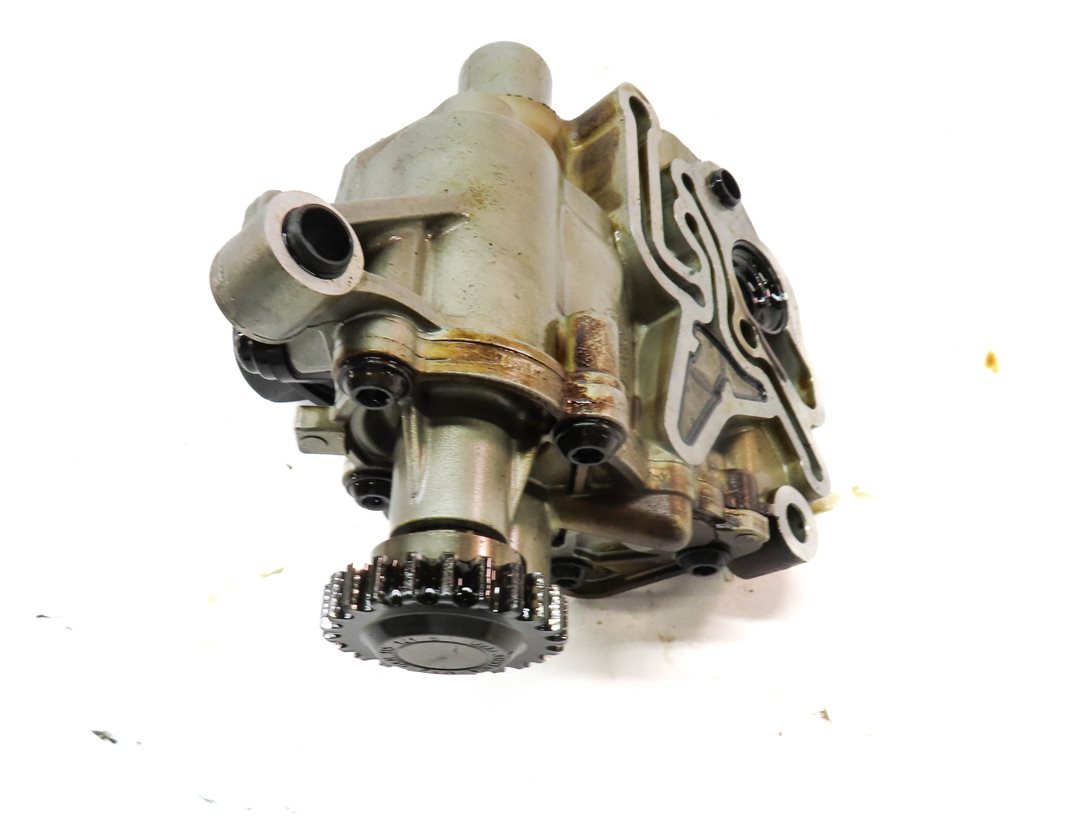 Thumbnail 8: 2012 AUDI Q5 (B8 8R) 2.0L (CAEB) ENGINE MOTOR OIL FLUID PUMP w/ PICK UP TUBE