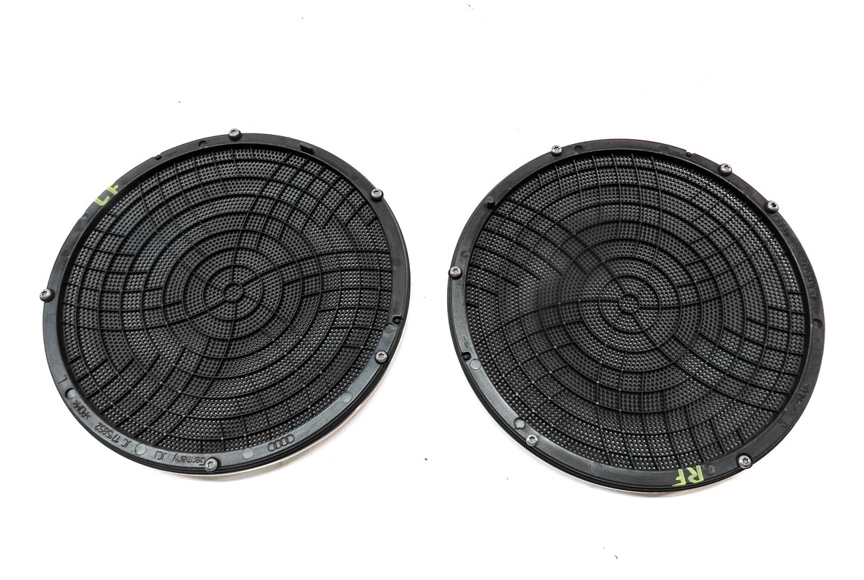 Thumbnail 14: 12 AUDI Q5 (B8 8R) BANG OLUFSEN SPEAKER GRILLE TRIM COVER SET/13 (BLACK/SILVER)
