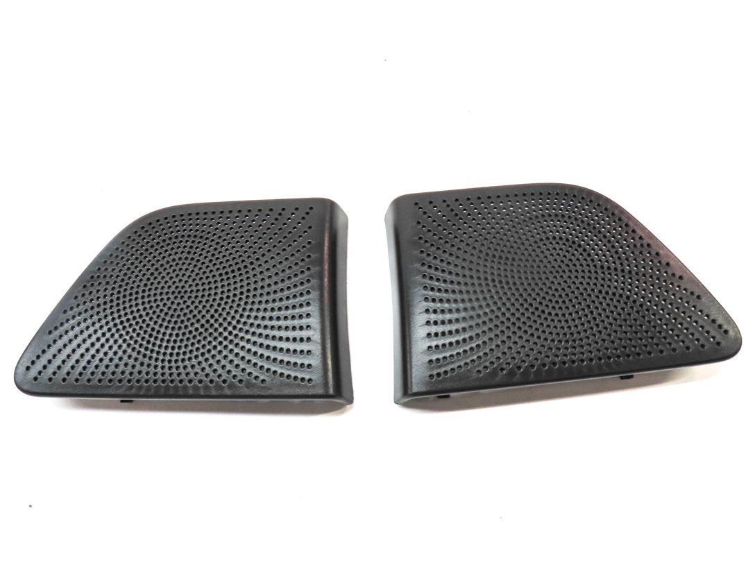 Thumbnail 2: 12 AUDI Q5 (B8 8R) BANG OLUFSEN SPEAKER GRILLE TRIM COVER SET/13 (BLACK/SILVER)